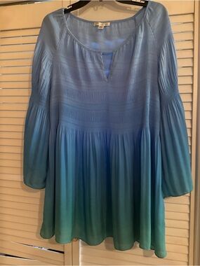 Spense Blue to Teal Ombre Peasant Tunic